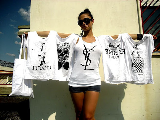 GAGA T-shirts: love it!