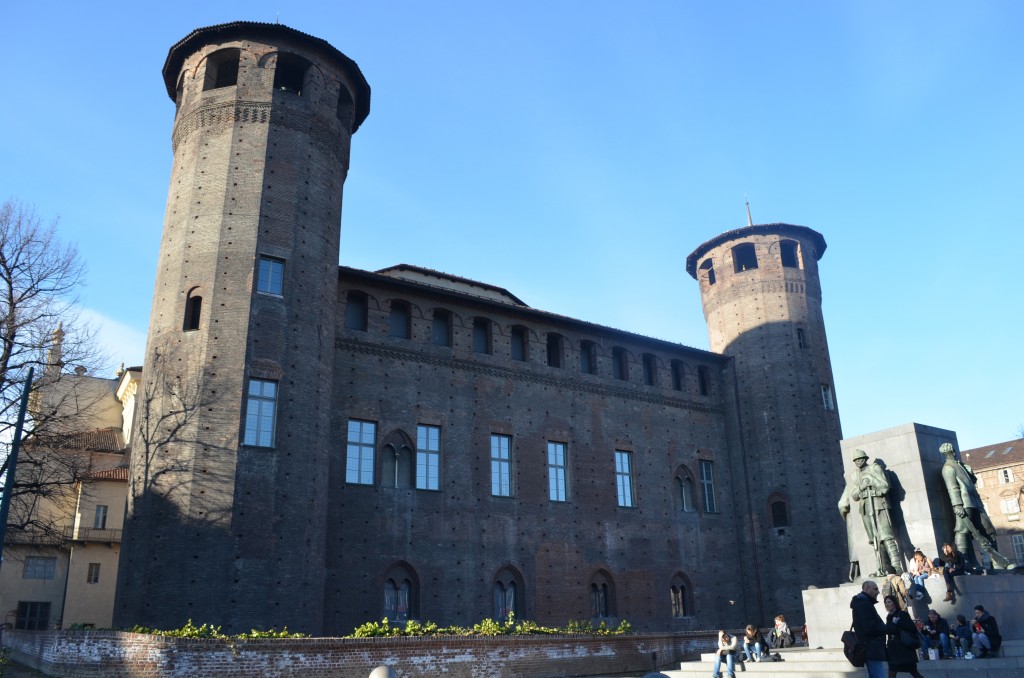 piazza castello torino