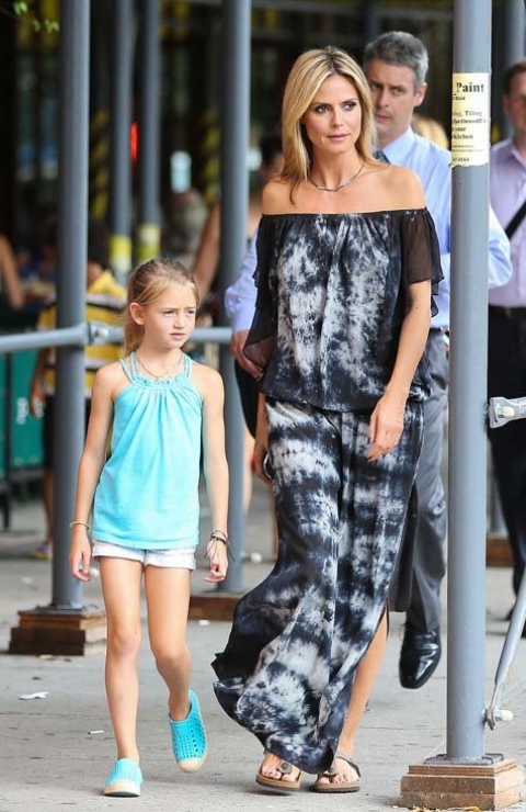 heidi-klum-080812-(11)_0_480_740_s_c1