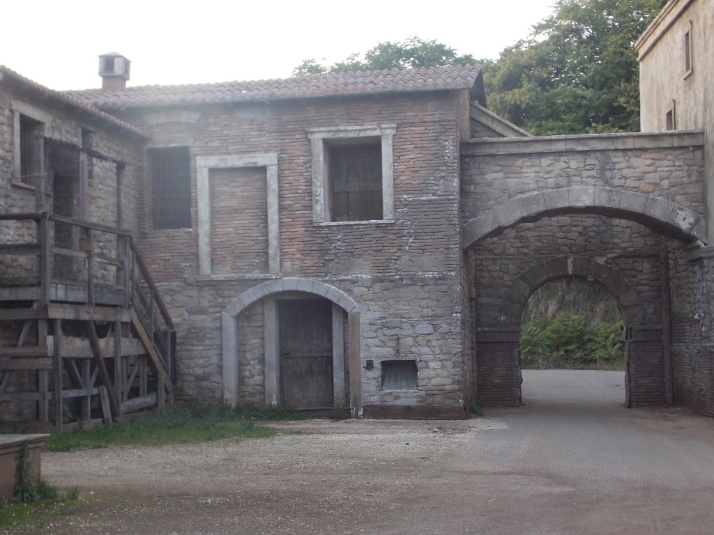 set cinecittà