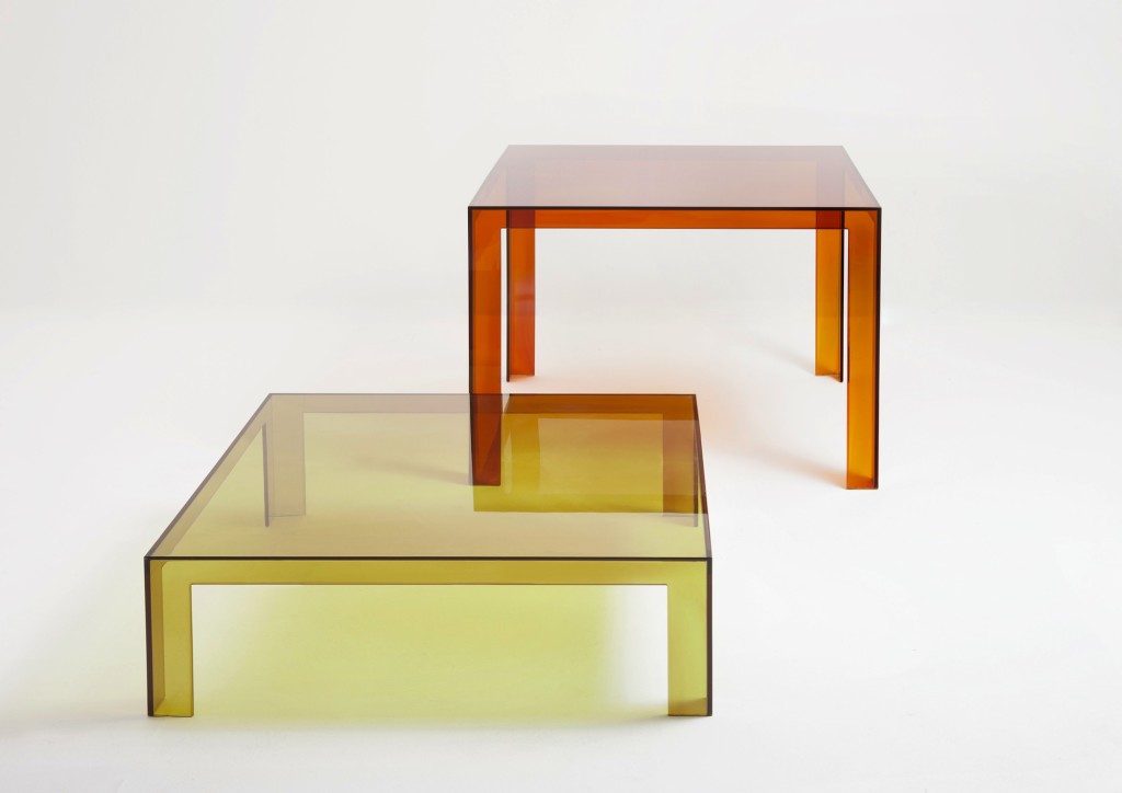 Kertell-Invisible-Table-by-Eugeni-Quitllet
