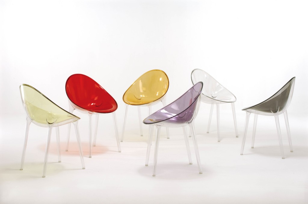Kartell-Mr-Impossible-by-Philippe-Starck-Eugeni-Quitllet
