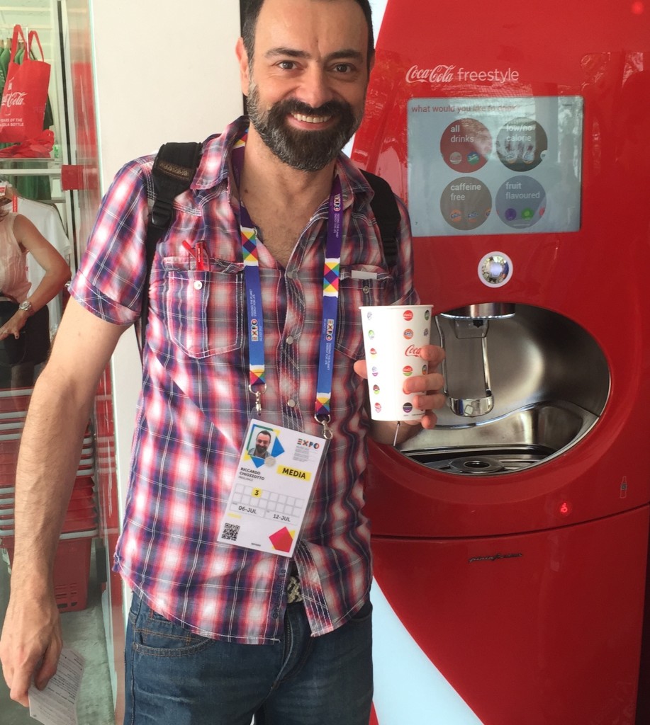 padiglione-coca-cola-expo-2015-riccardo-chiozzotto