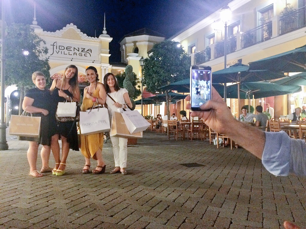 Shopping nights Fidenza Village 2015